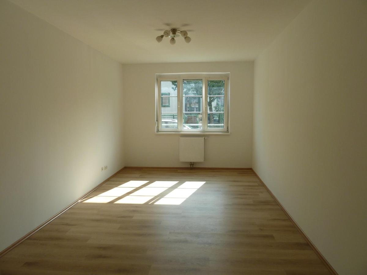 2. Wohnzimmer