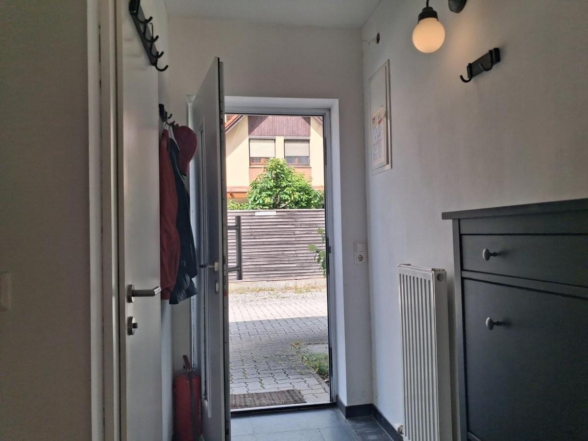 27 Vorzimmer RH 2232