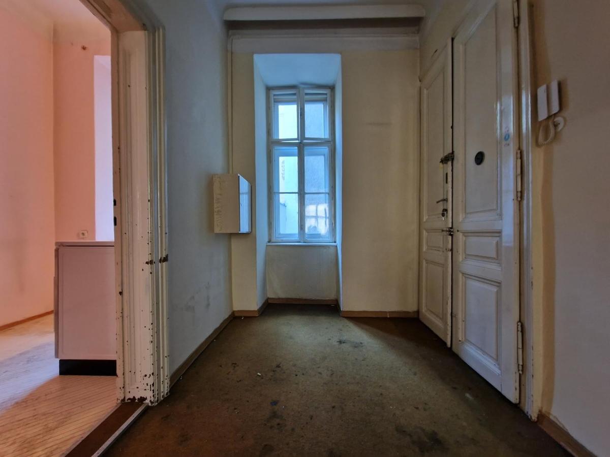 Altbauwohnung OG