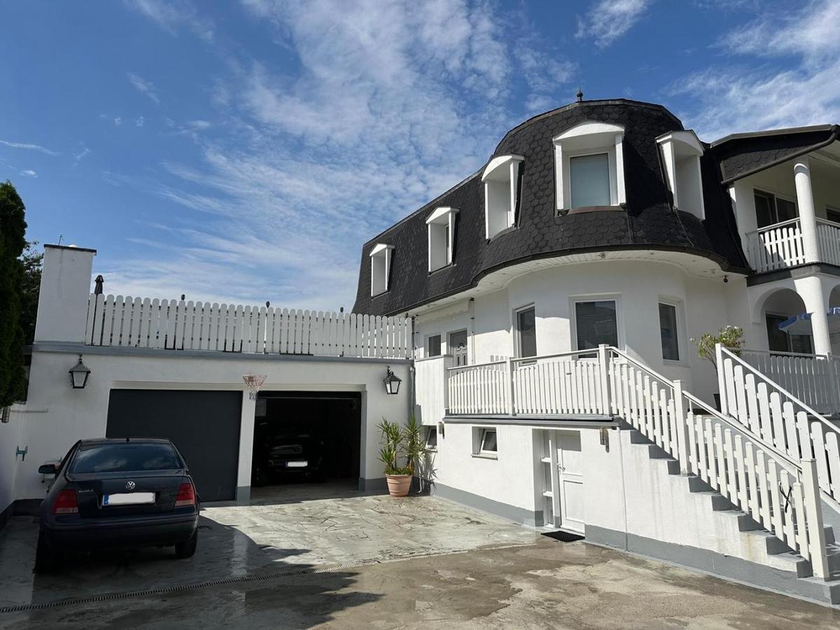 06_Garage