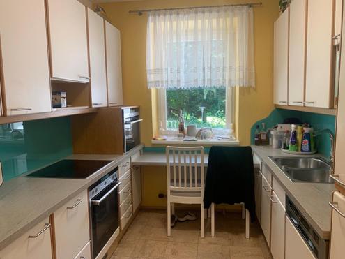 Sehr gepflegte und barrierefreie 4-Zimmer Eigentumswohnung in zentraler, ruhiger Wohnlage mit Grnblick. Empfehlenswert!