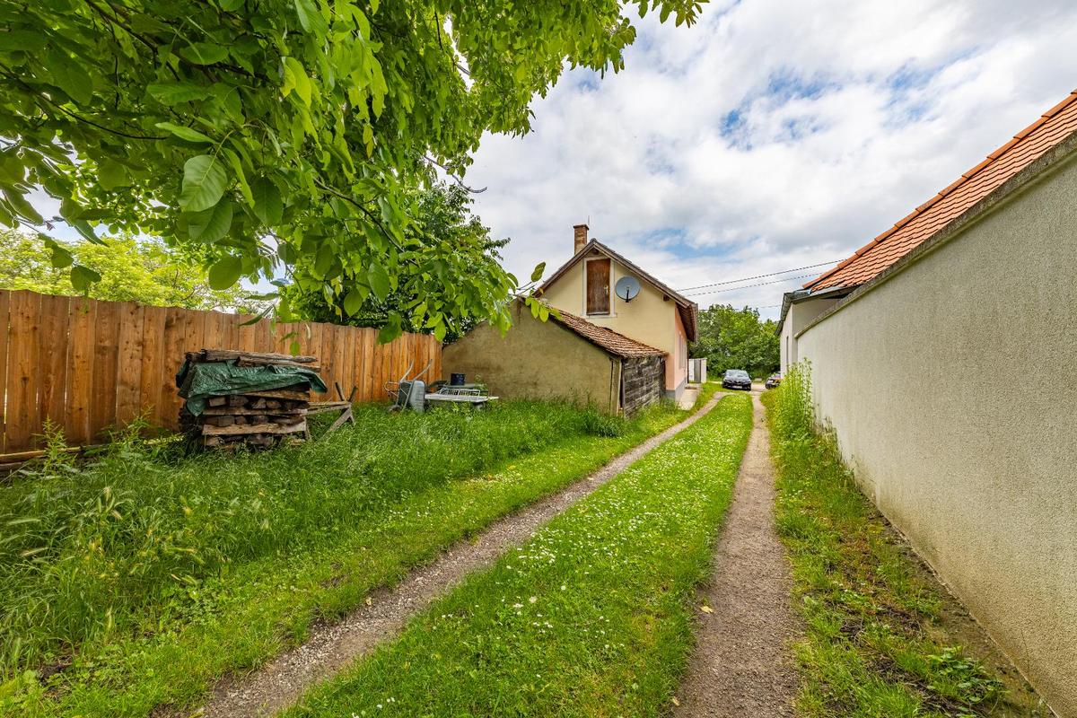 Grundstck_Teil