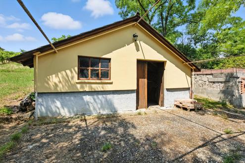 Traditioneller Weinkeller mit Presshaus und 2.421?m Weingarten in Ebenthal ? Ihr Rckzugsort im Weinviertel!