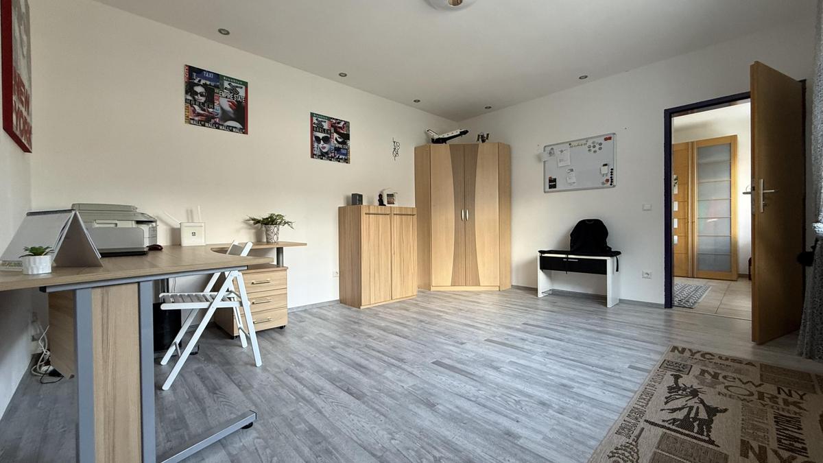 Zimmer 2 - zweite Wohneinheit