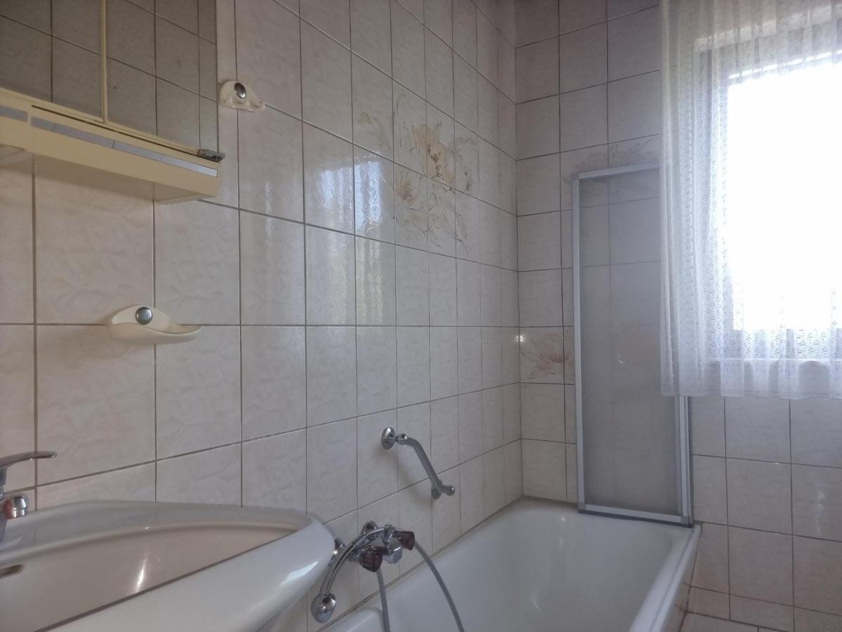 EFH 2104 04 Bad