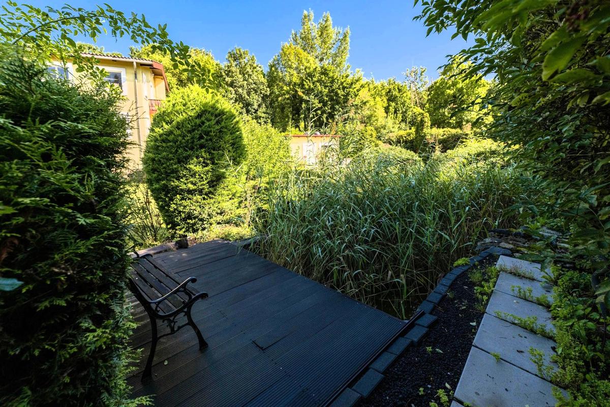 28 gemtlicher Gartensitzplatz