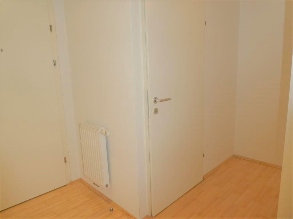 Vorraum mit Garderobe