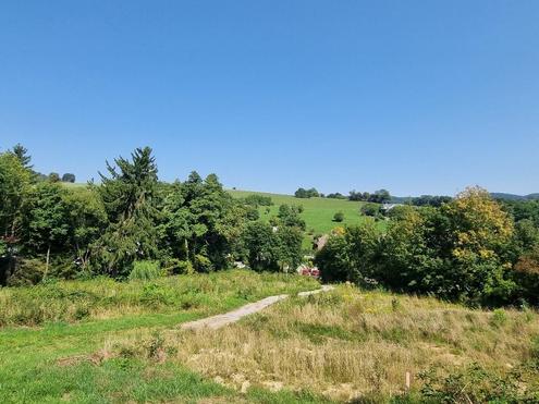 BAUGRUNDSTCKE - NEUPARZELLIERUNG IN SCHNER RUHELAGE