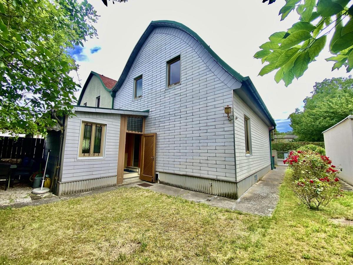 6. Eingangsbereich