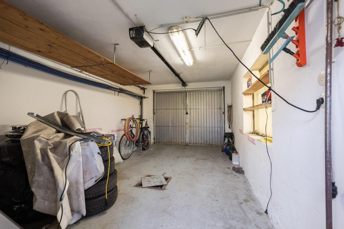 22 Garage
