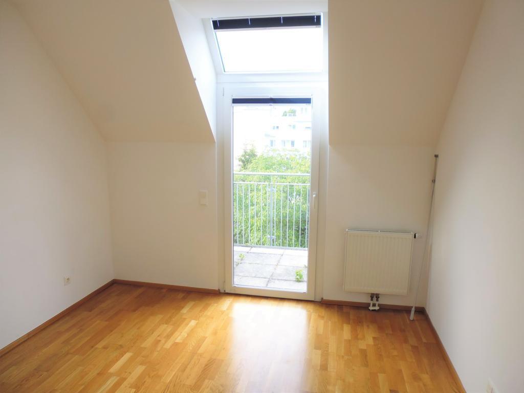beide Zimmer mit Balkonzugang