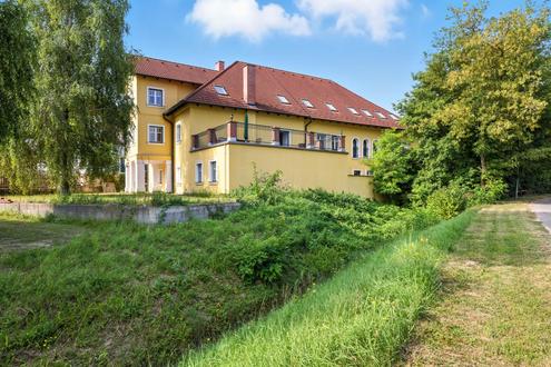 Rural idyll, history, and tons of potential: FORMER MILL ? NOW A HOME OF A SPECIAL CLASS!