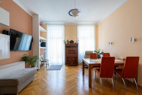 OPEN HOUSE - &quot;ENDLICH! UNSERE 4-ZIMMER WOHNUNG&quot;