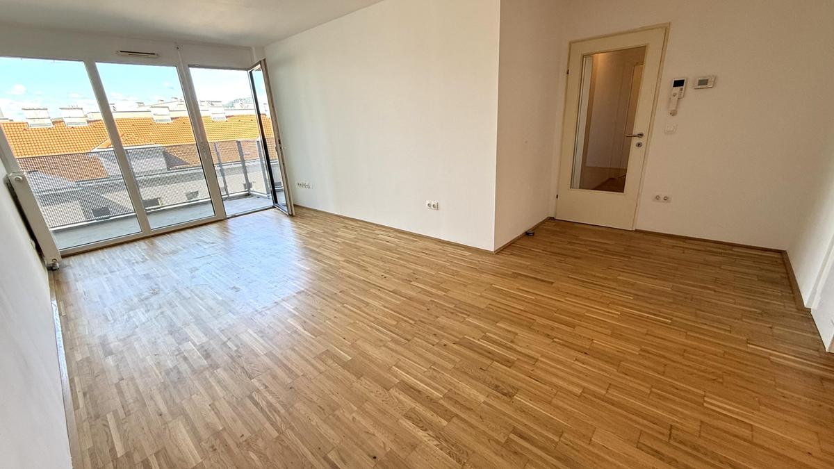 grozgiges Wohnzimmer
