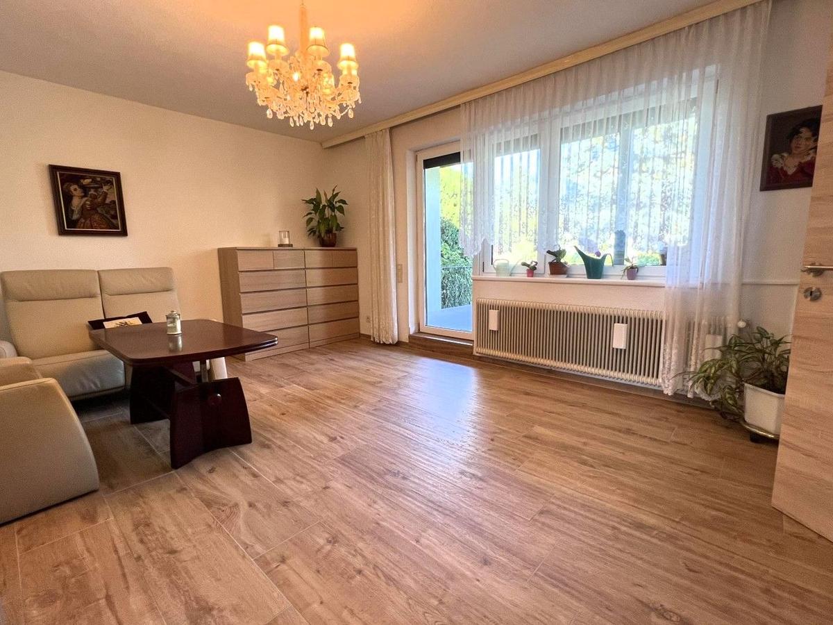 02 Wohnzimmer