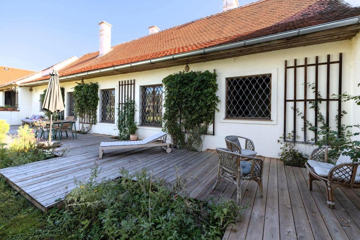 Haupthaus - Terrassenansicht