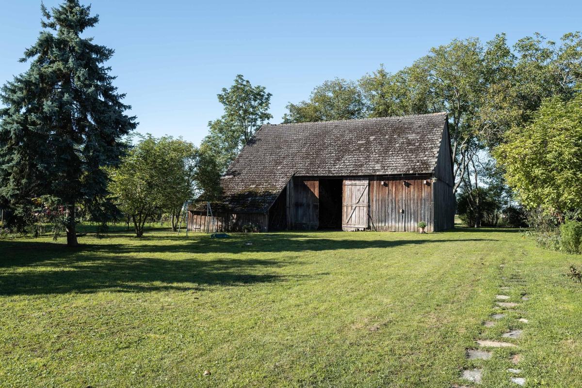 Haupthaus - Garten und Scheune