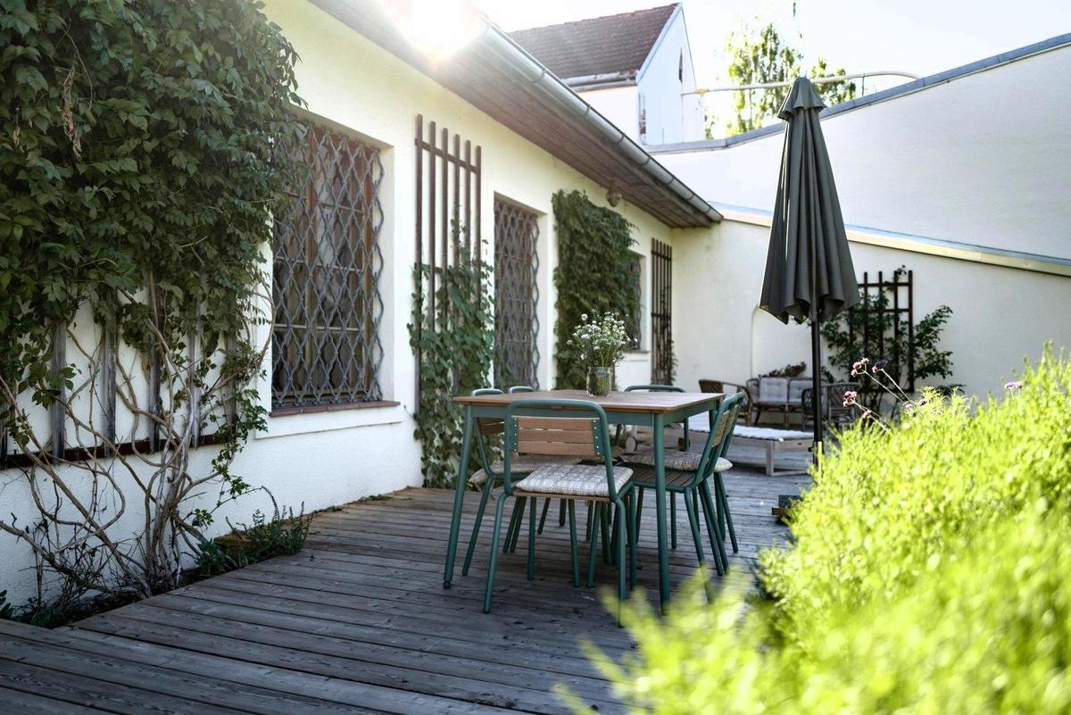 Haupthaus - Terrasse