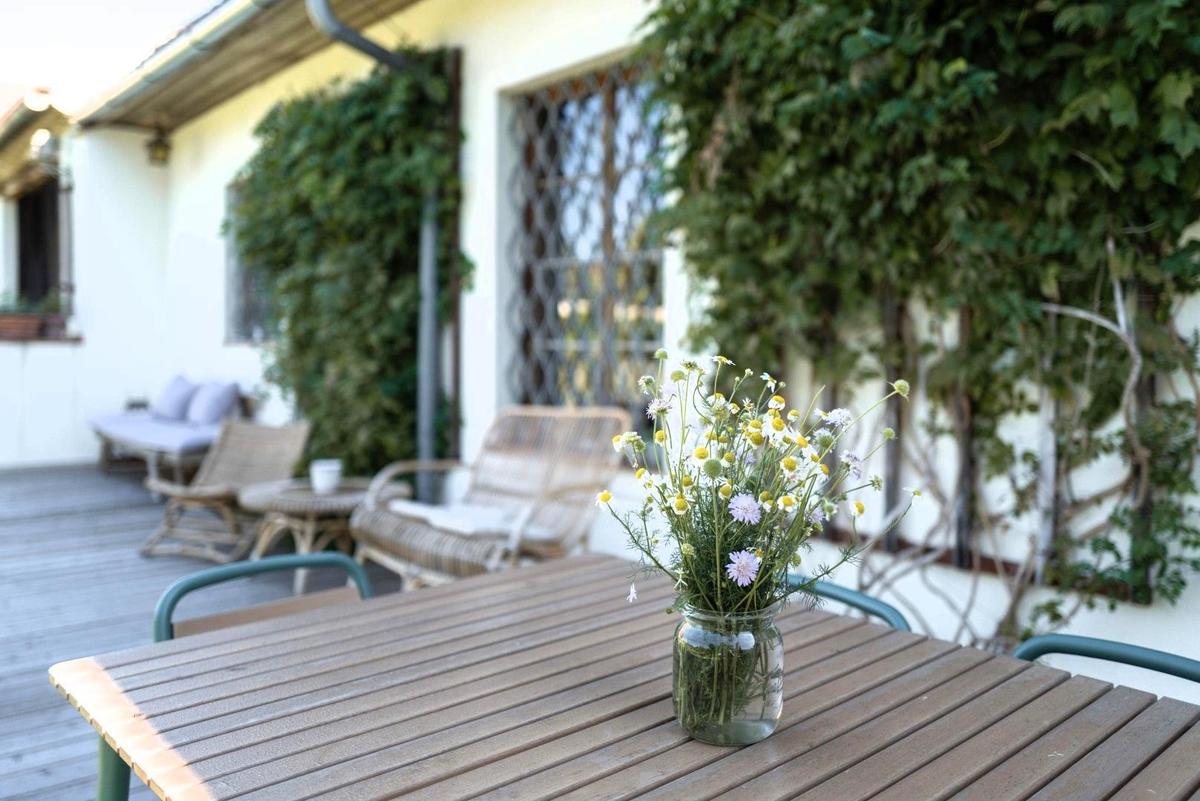 Haupthaus - Terrasse Detail