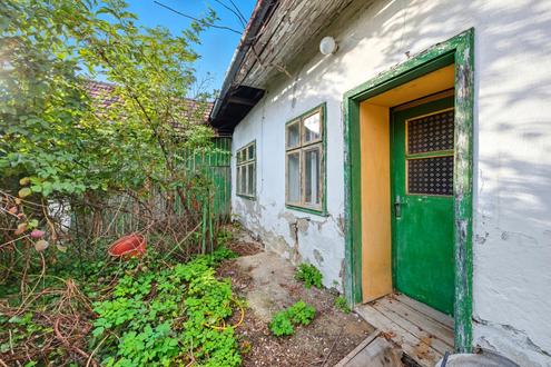 Abriss oder doch Kernsanierung? Planen Sie  Ihr neues Zuhause in Hadres!