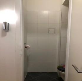 10 WC