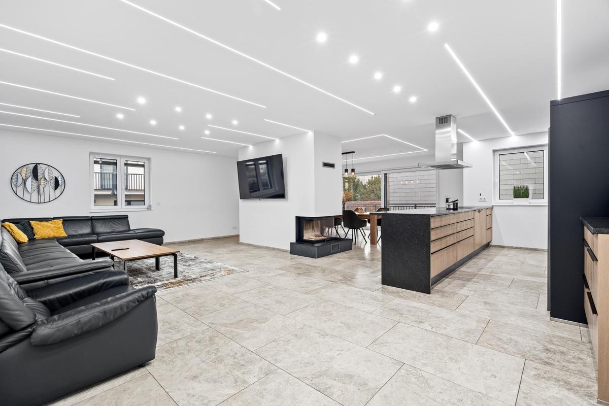 01 Wohnzimmer