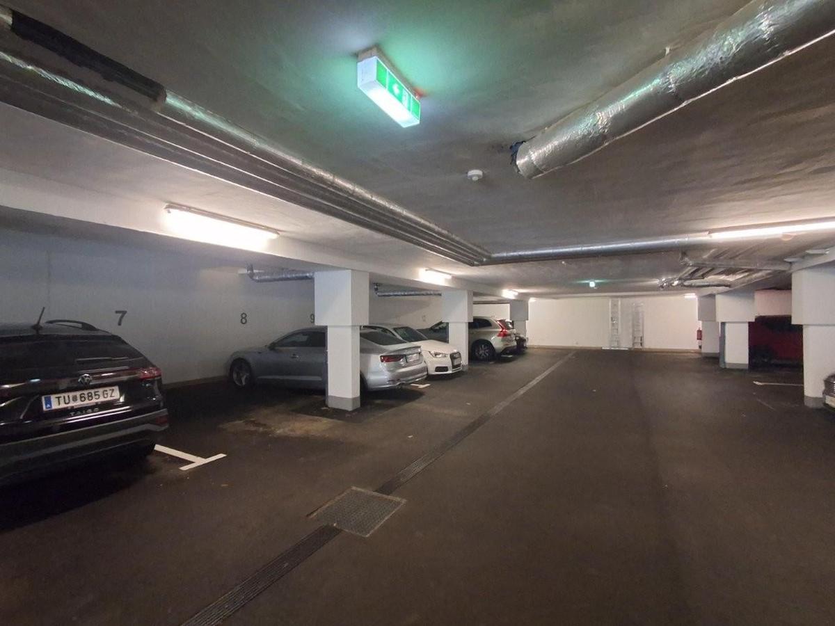 24 Garage ETW 3004