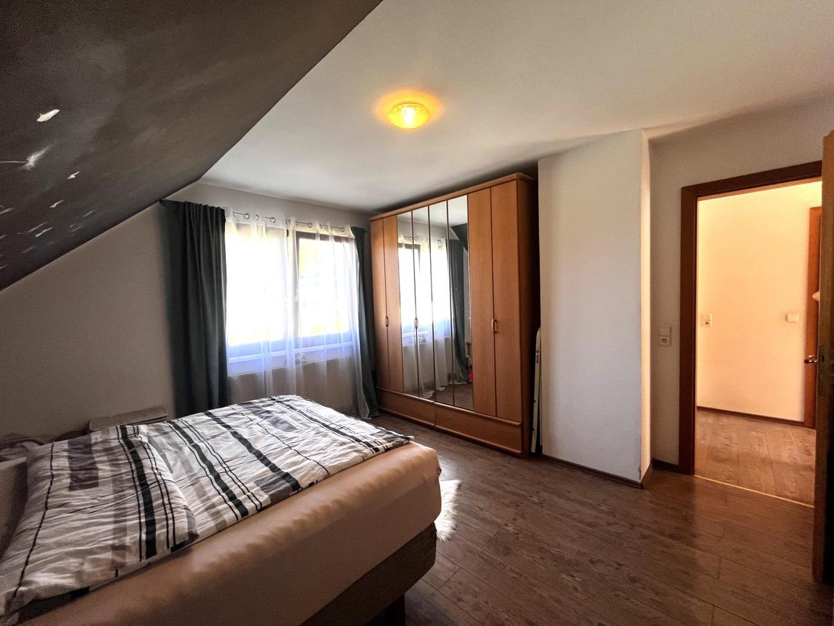 15 Schlafzimmer 1
