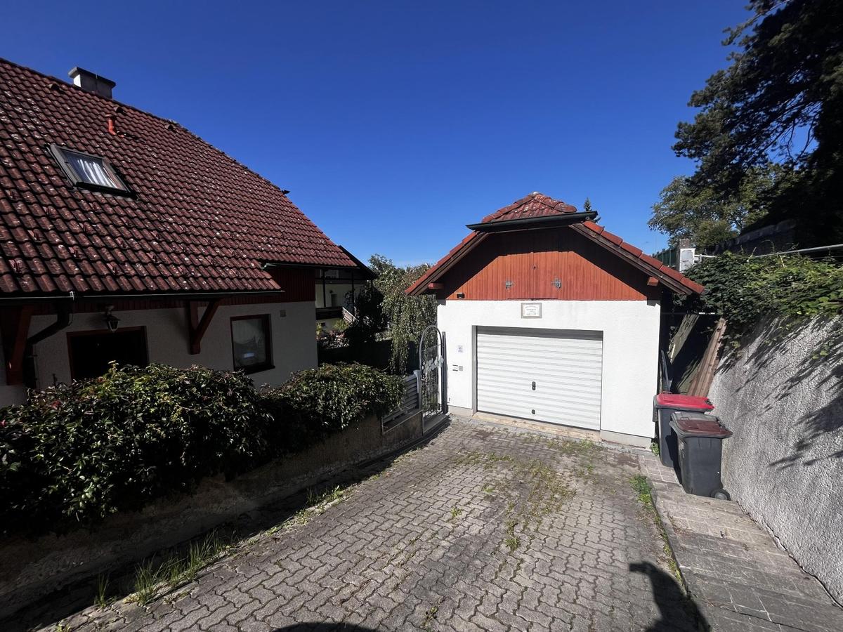 43 Garage_Zufahrt