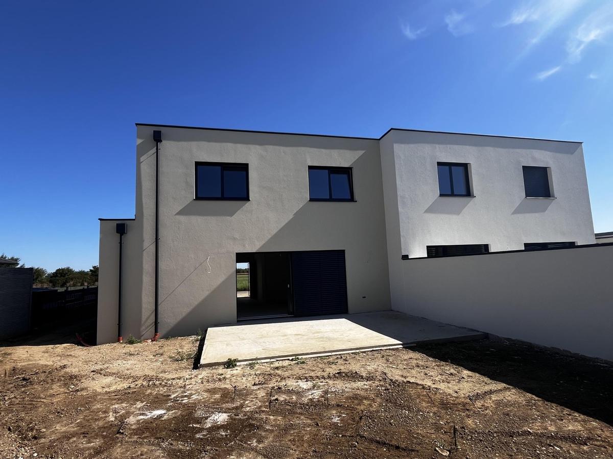 16 Doppelhaus