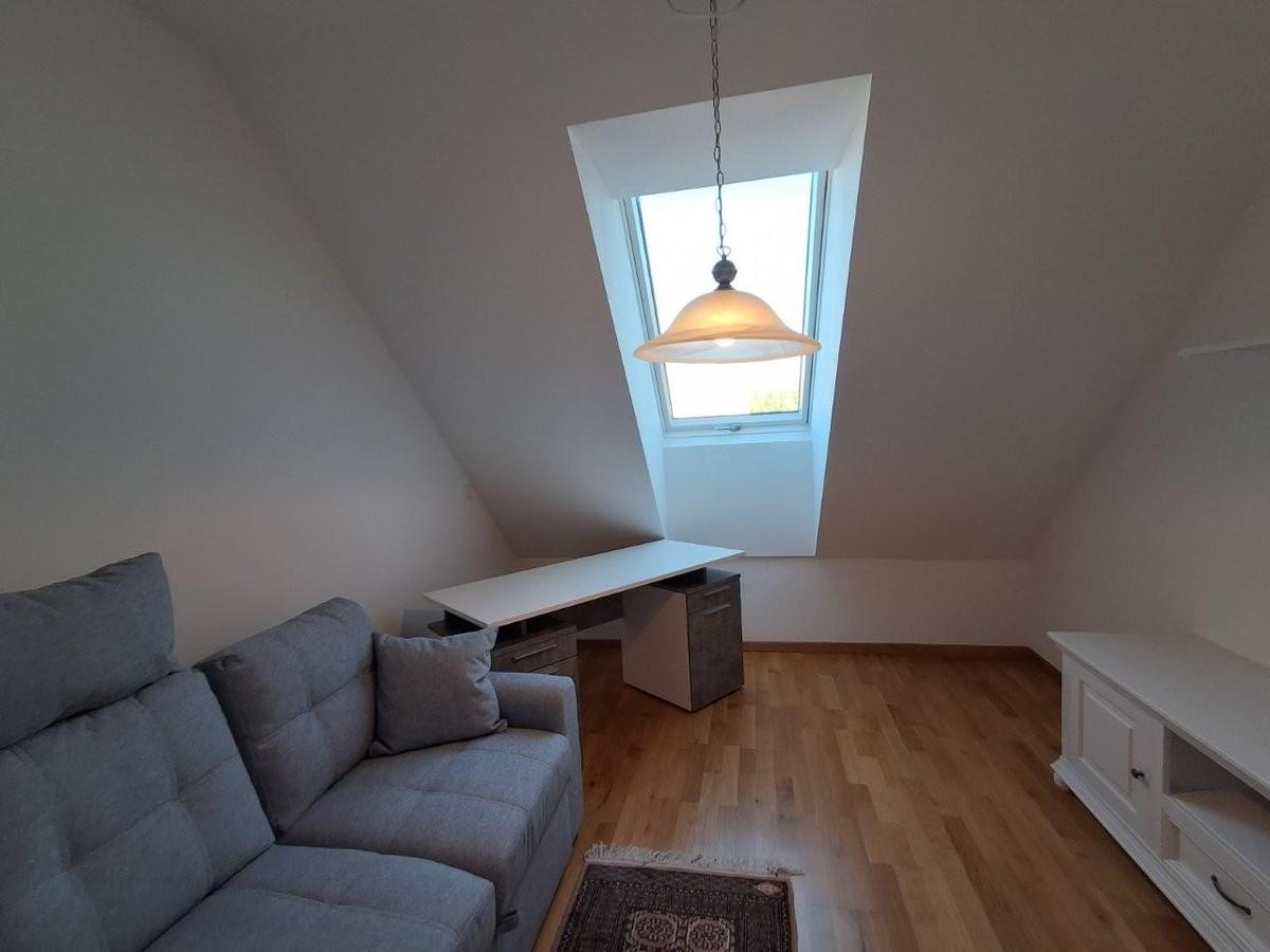 17 Bro oder Gstezimmer 1210