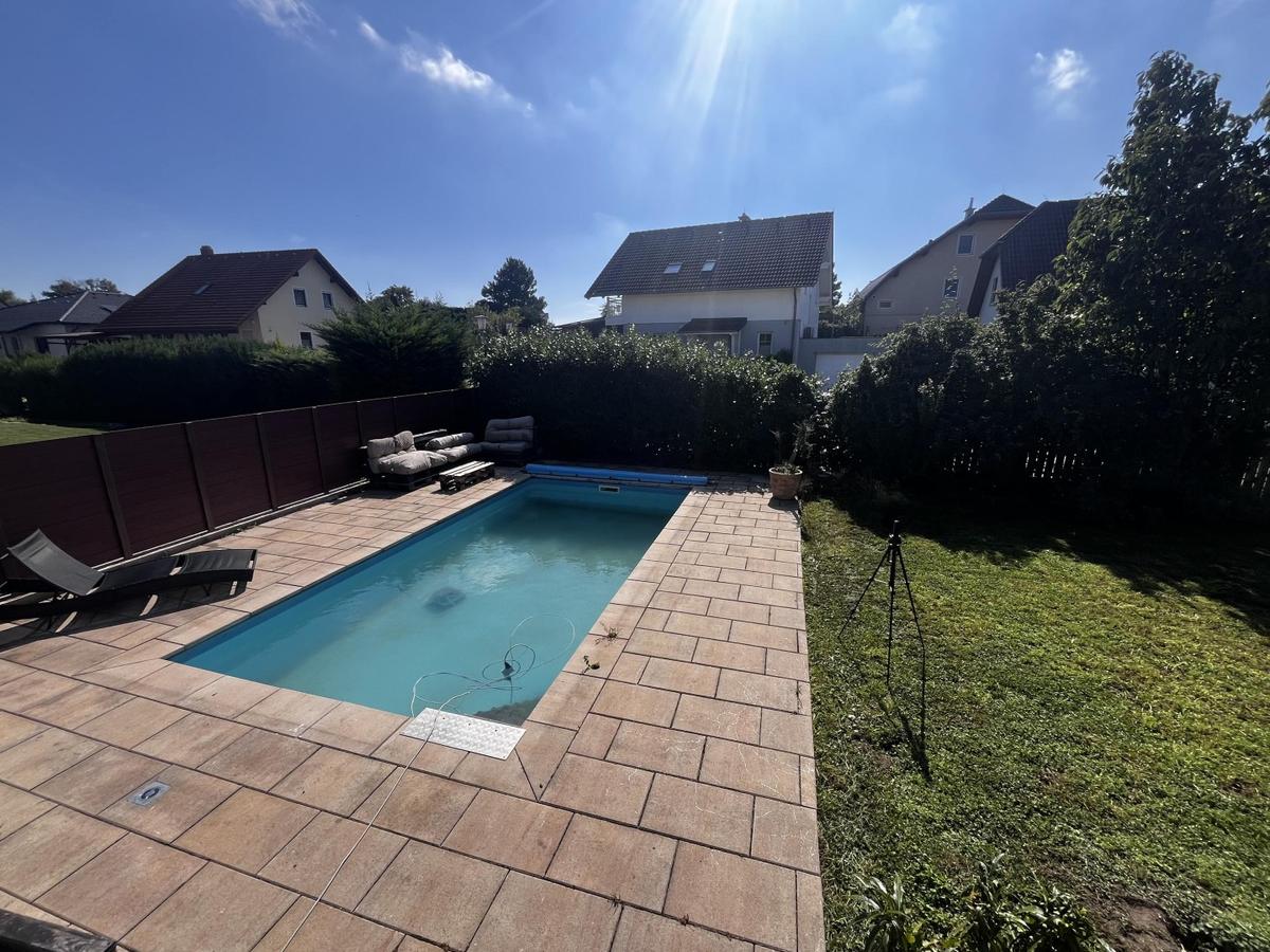 27 Pool