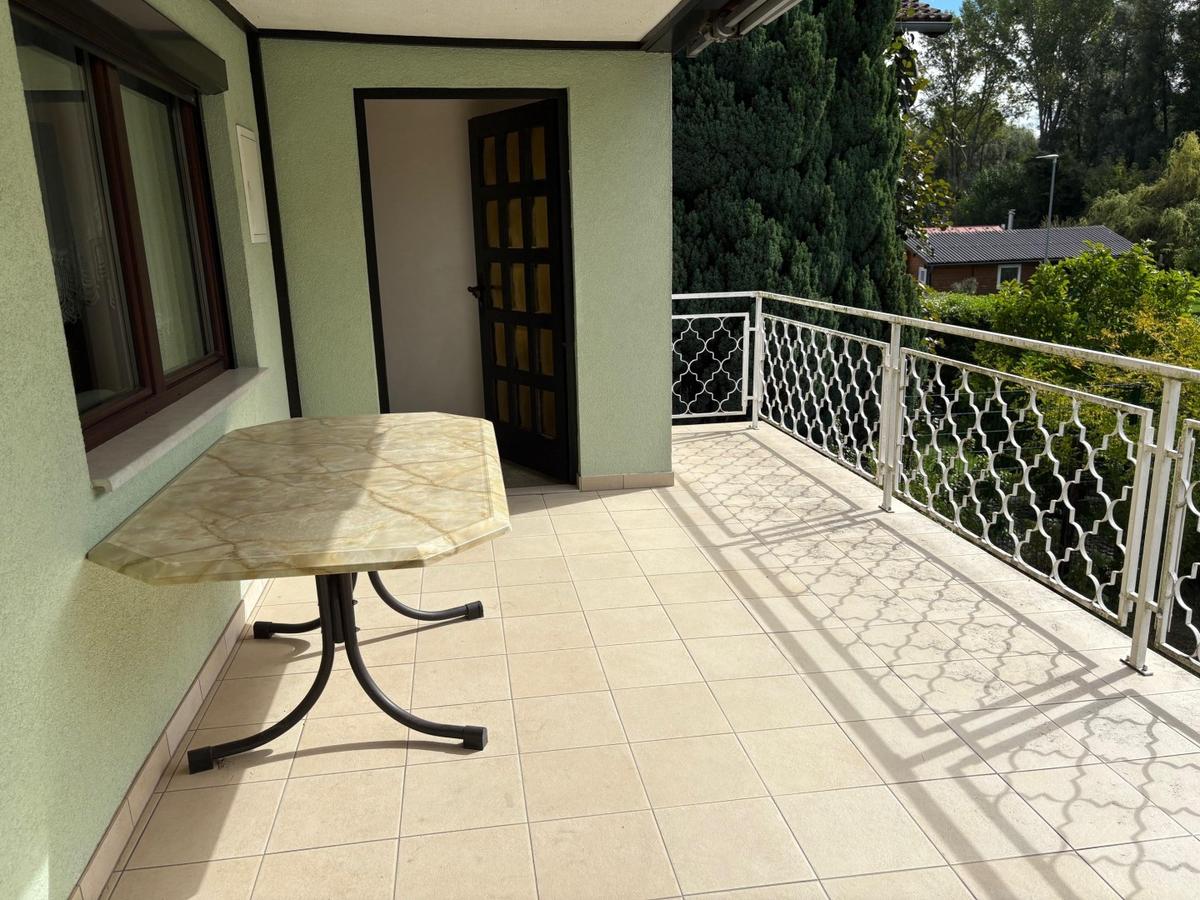 04 Balkon