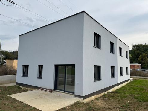 Neubau-Doppelhaus-Hlfte mit 4 Schlafzimmern!