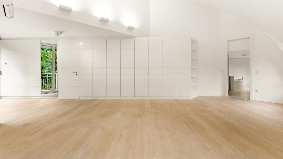 Schlafzimmer mit Einbauschrank