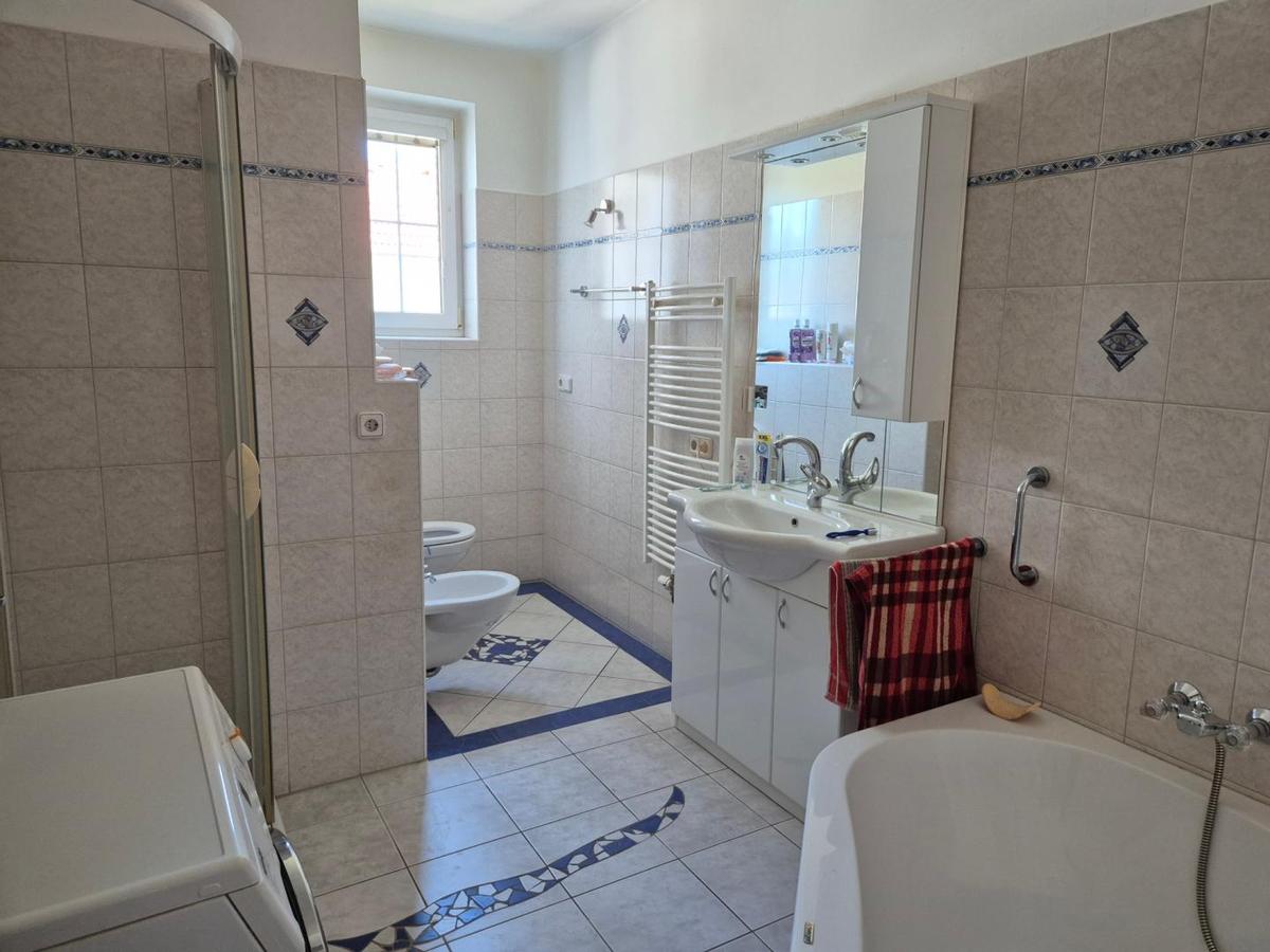 Badezimmer EG