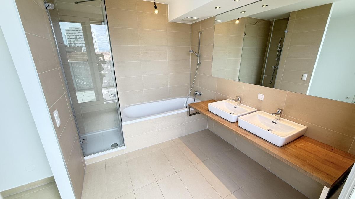 Master-Badezimmer