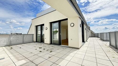 HIGH-LEVEL-PENTHOUSE mit POOL am Dach und DIREKTLIFT!!! 140m� TERRASSENFL�CHE!!!