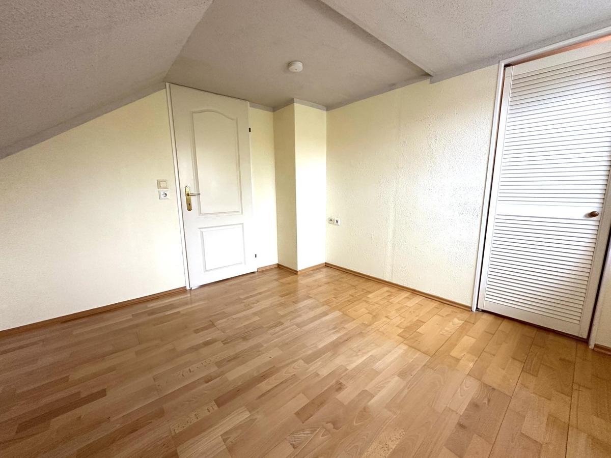 18 Zimmer 2 - OG