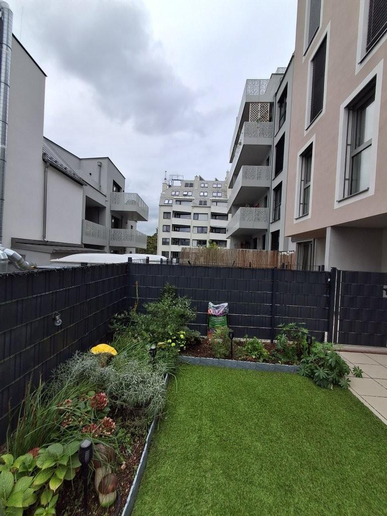 18 Wohnhausanlage 1220 MTW