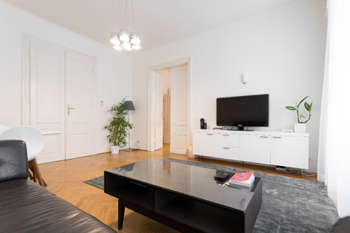 Stilvolle 3-Zimmer-Altbauwohnung in zentraler Lage im 5. Bezirk ? mbliert