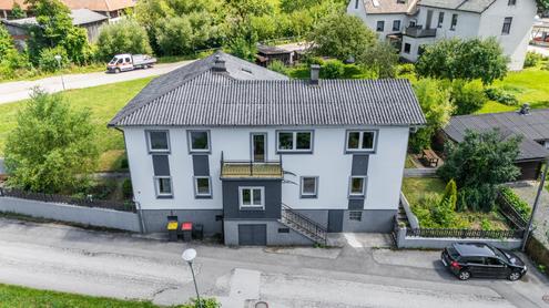 "Großzügiges Wohnen mit überschaubarem Grün!"