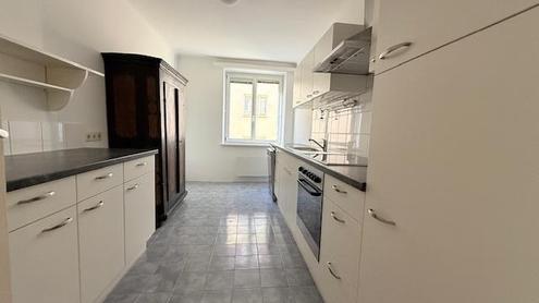 Top Lage an Grenze zum 1. Bezirk. 2 -Zimmer Neubauwohnung mit Stellplatz im Innenhof