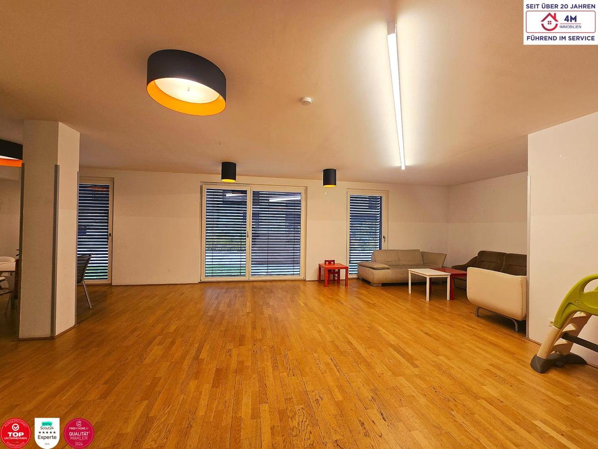 Gemeinschaftsraum mit Kche