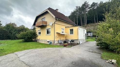 &quot;Charmantes Einfamilienhaus mit idylischem Garten!&quot;