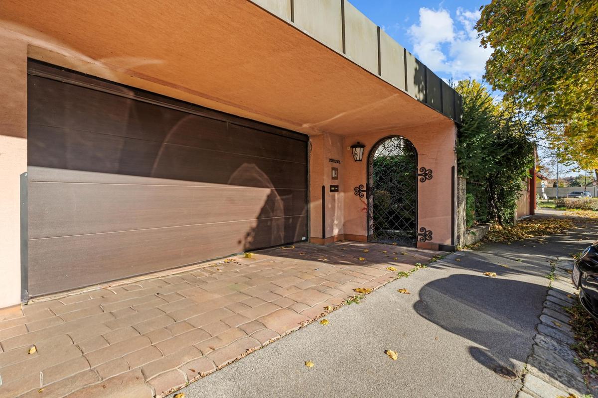 22 EFH 2103 - Garage au�en