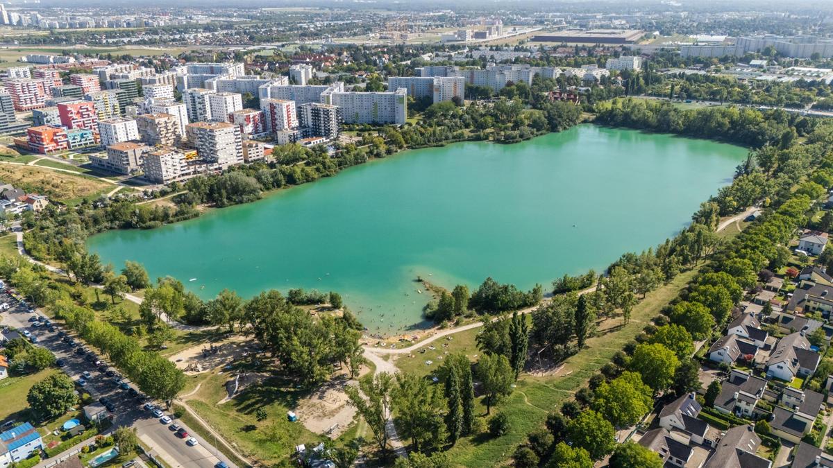Direkt am Badeteich Hirschstetten