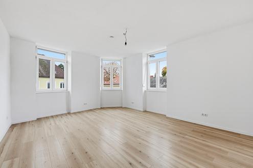 ERSTBEZUG NACH SANIERUNG- 4 Zimmer Wohnung in Eggenburg    TOP 4 Obergeschosswohnung