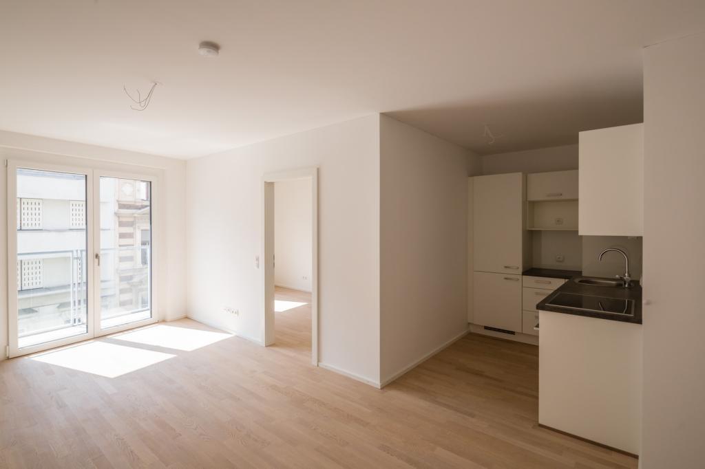 Wohnzimmer mit offener Kche