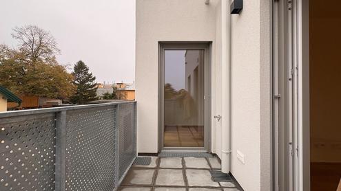 Balkonwohnung mit hchstem Wohnkomfort und  modernster Kche auf 1,5 Zimmer, Stellplatz sogar erwnscht!!